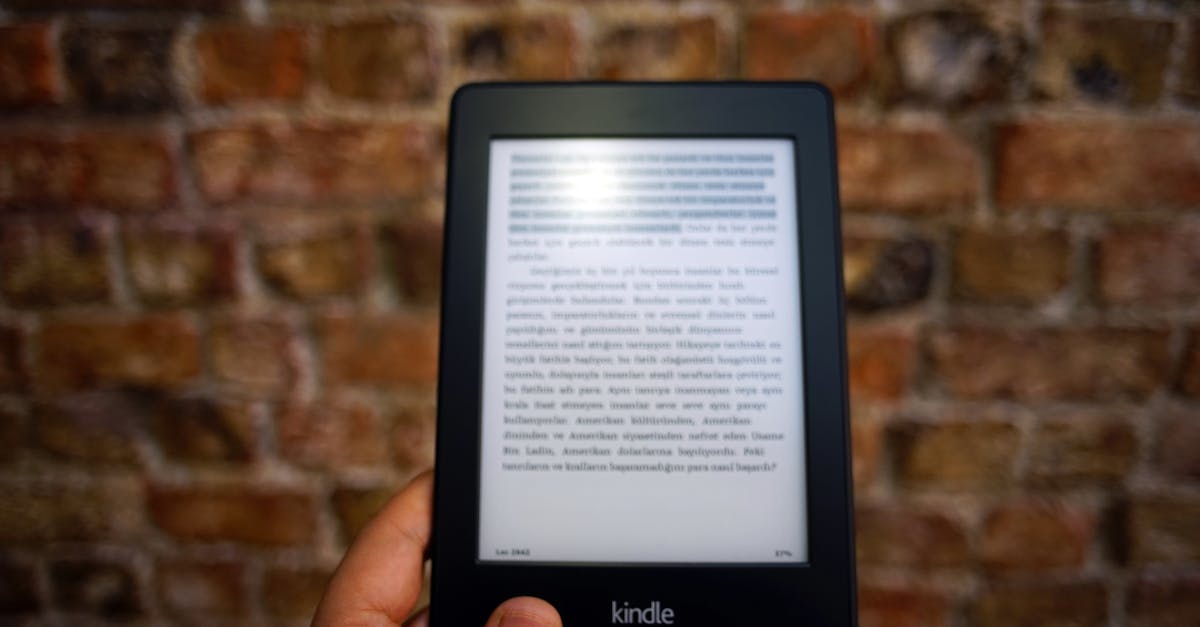 Kindle端末で読書するイメージ
